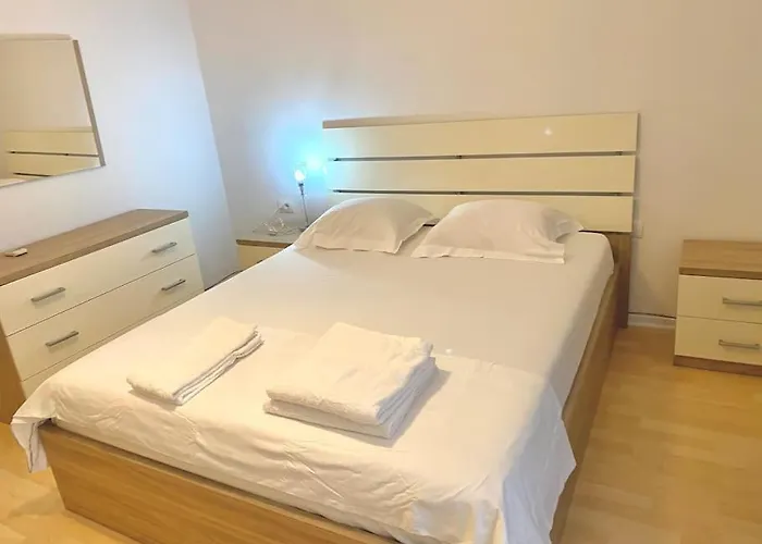 Appartement Sunlit Heaven In Tirana